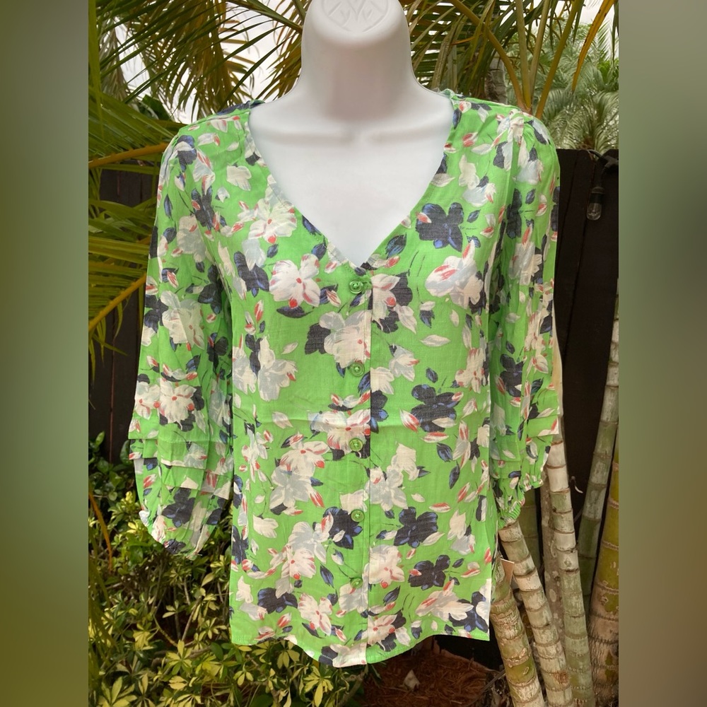 Hope and Harlow Floral Blouse